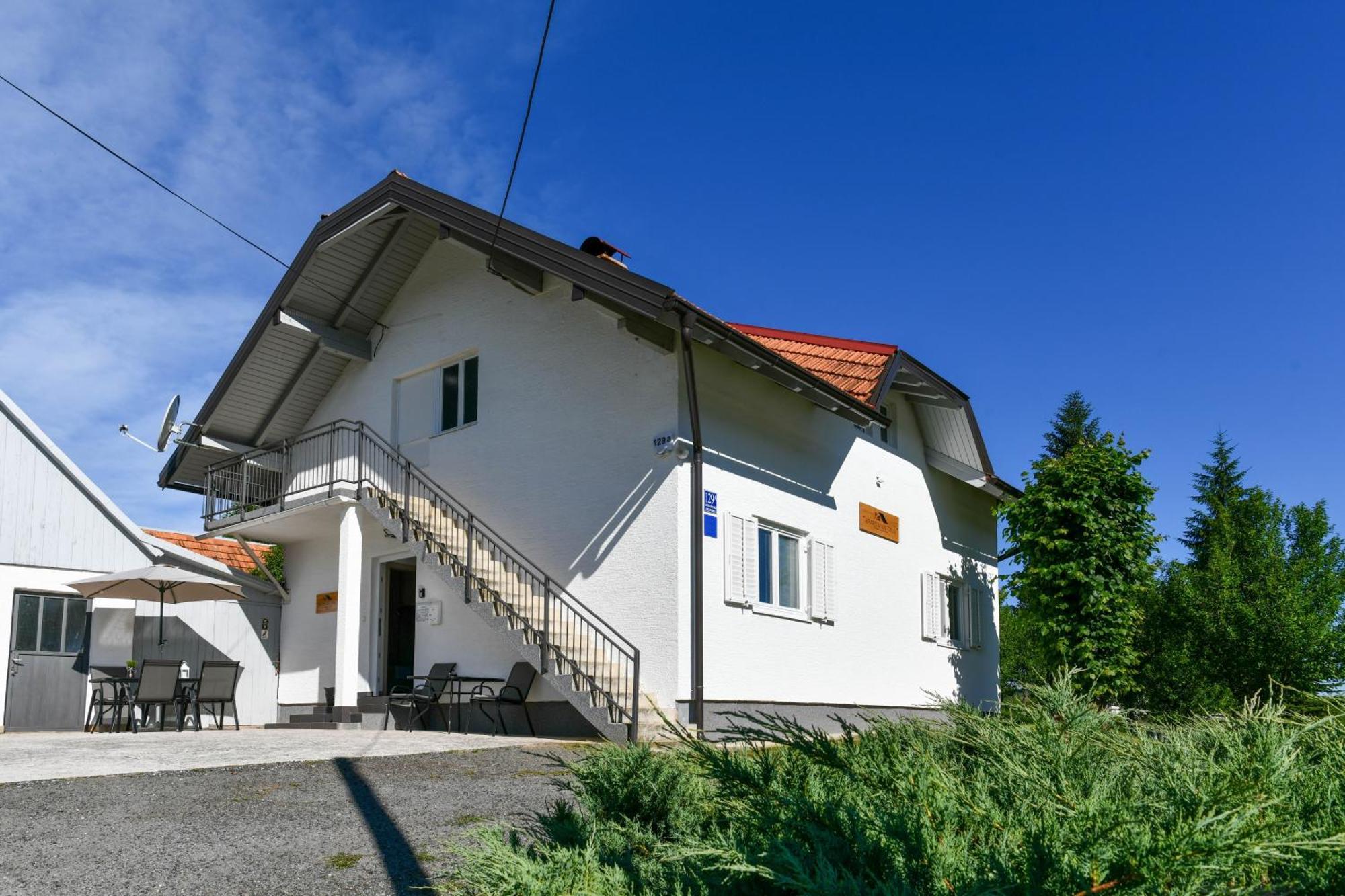 Apartman Tina Rakovica Zewnętrze zdjęcie